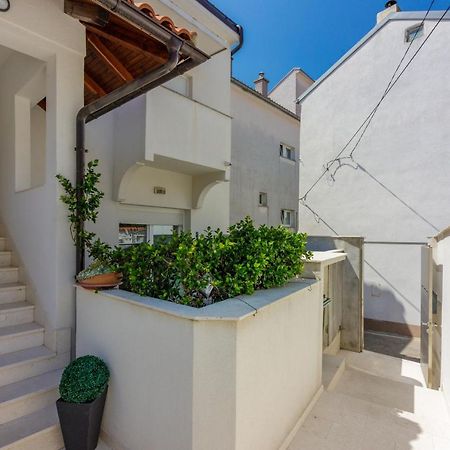 Apartmani Ilicevic Crikvenica Bagian luar foto
