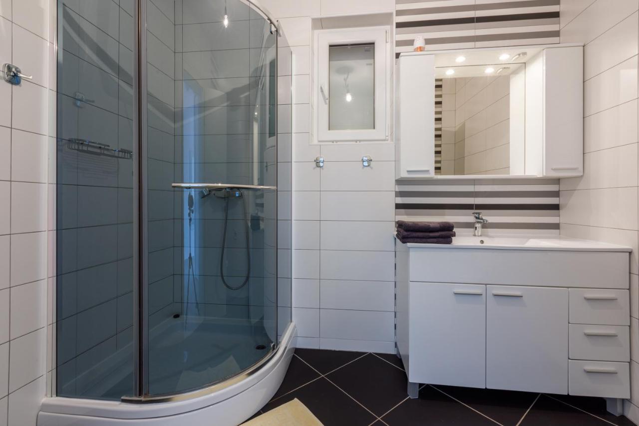 Apartmani Ilicevic Crikvenica Bagian luar foto