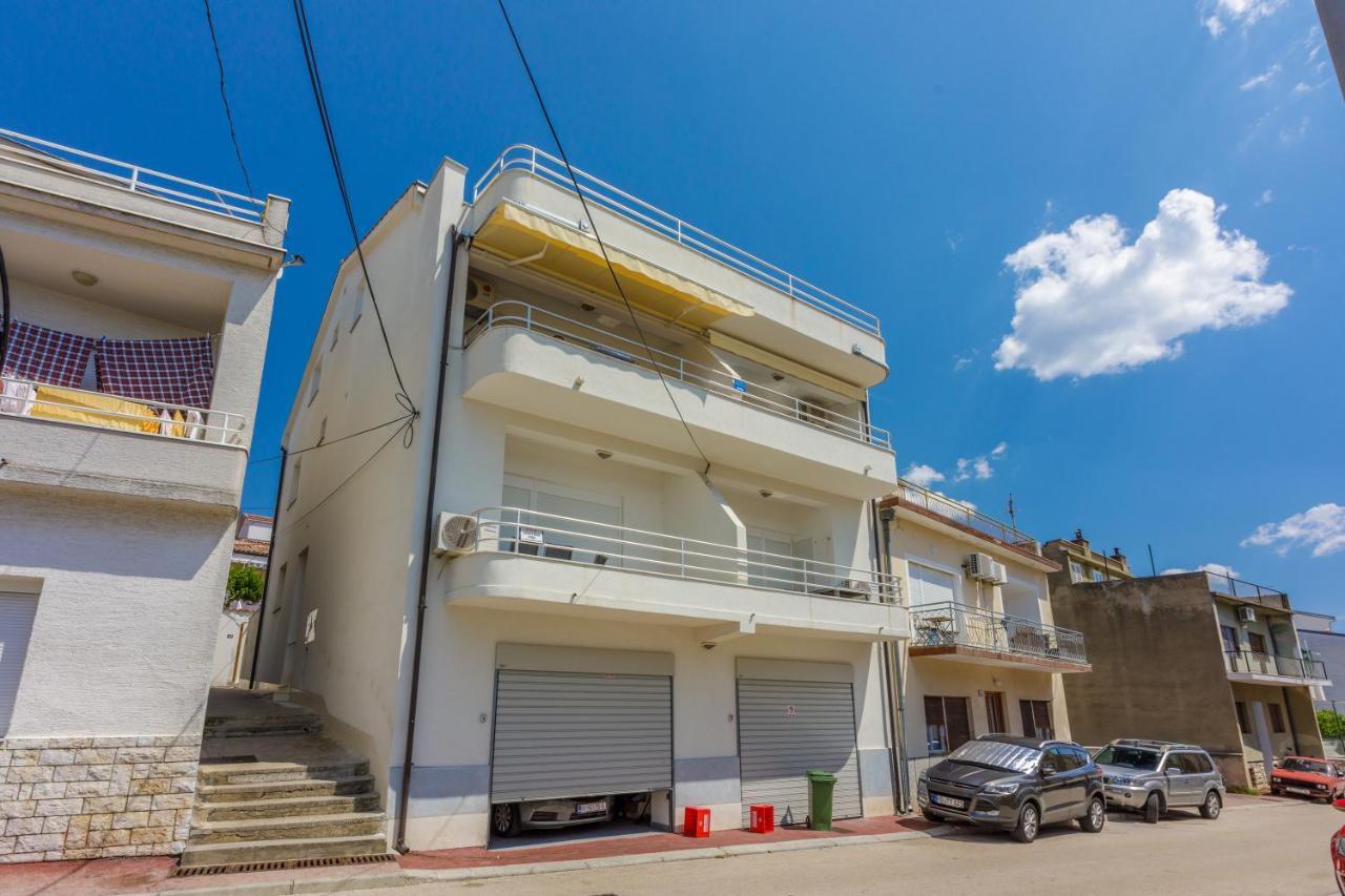 Apartmani Ilicevic Crikvenica Bagian luar foto
